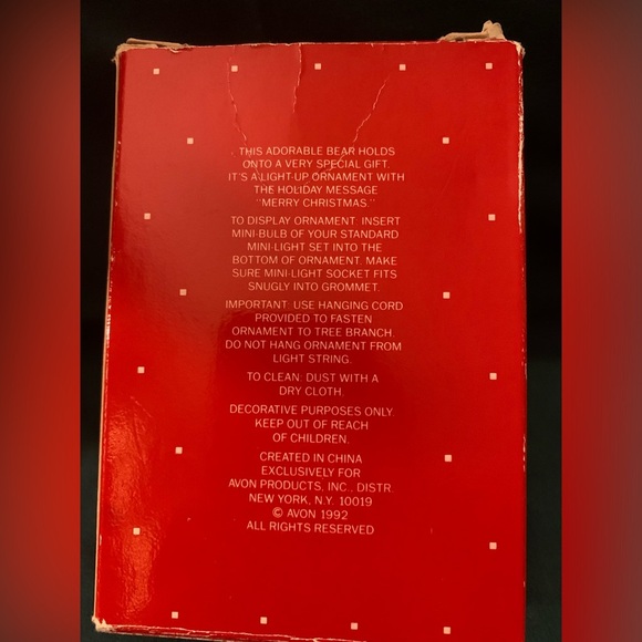 Vintage 1992 Avon Festive Bear with Gift Ornament - Picture 7 of 7